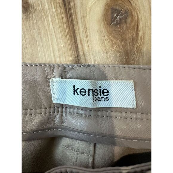 Kenzie Faux Leather Tan Pants Size 6 - Picture 5 of 6